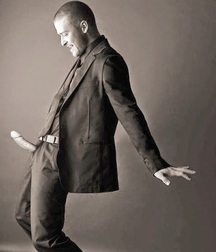 Male Artistic Pose - Great! 59754711e6725.jpg