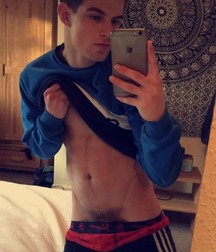 Guys 597e4f145f701.jpg