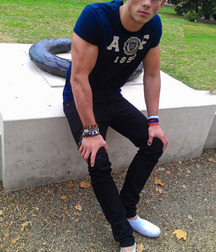 Cute Guys non-nude 59861d47a1cf9.jpg