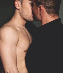 Guys in LoVe 5999e4518f4c5.jpg