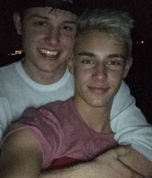 Guys in LoVe 5999e4691571b.jpg