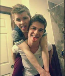 Guys in LoVe 5999e4c435cac.png