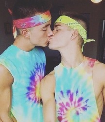 Guys in LoVe 5999e4d03735d.jpg
