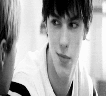 Cute Couples Kissing 599e2a0a77855.gif