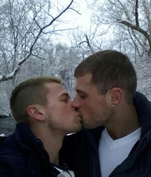 Cute Couples Kissing 599e2a2a5381e.jpg