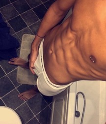 Sexy Underwear & The Guys in Them 59a00c61ac56f.jpg
