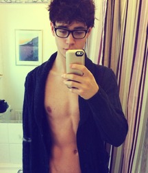 Teen Boys 59b32a9b38e26.jpg