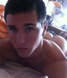 Boy Naked Selfies 59bf1fb955010.jpg