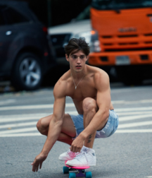 Great Looking Teens 59f66ad46bcdb.png