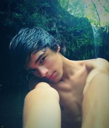 Great Looking Teens 59f66b04bc18f.jpg