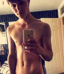 Selfie Hunks & 6 Paks 5a08f18280685.jpg