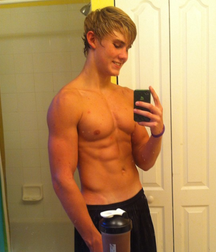 Selfie Hunks & 6 Paks 5a08f18c99844.png