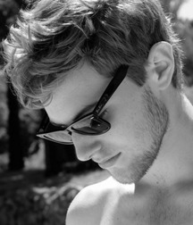 Shirtless Teens & Hunks 5a0982d7dbb79.jpg