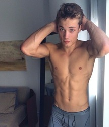 The Shirtless Guys 5a0fd8ebd4629.jpg