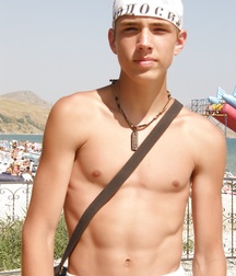 Beach Boy Nudist 5a15de2f15b56.jpg