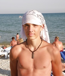 Beach Boy Nudist 5a15de43563ae.jpg