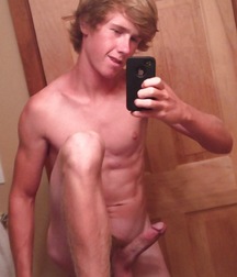 Boys Selfies 5a1893d8939fe.jpg
