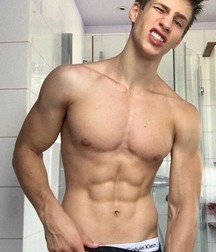 Shirtless Hunks 5a1a2f907a079.jpg
