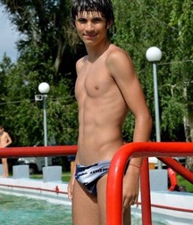 Teen Boy Abbs 5a1b28afad611.jpg