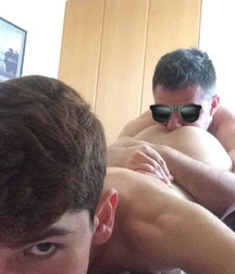 Licking Back Doors 5a1b29967b0a1.jpg