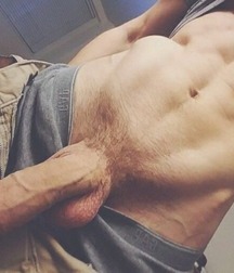 Hung Teens 5a1b29e3a94bf.jpg