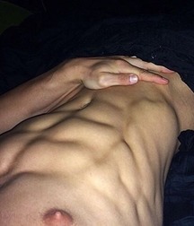 Nipples Worth Sucking 5a1b4ba8d964e.jpg