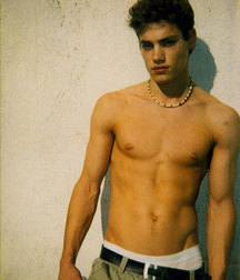 Shirtless Wonder Boys 5a2c25fb2f716.jpg