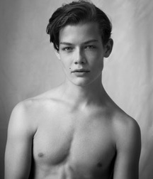 Shirtless Wonder Boys 5a2c260e9c347.jpg
