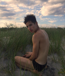 Shirtless Wonder Boys 5a2c2636e0fa9.jpg