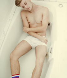Shirtless Wonder Boys 5a2c2642b4be2.jpeg