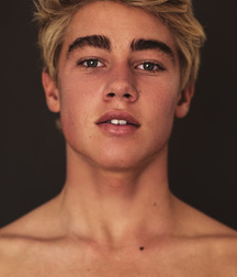 Cute Boys! 5a2c26d03768f.jpg
