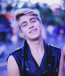 Cute Boys! 5a2c26efddaa7.jpg
