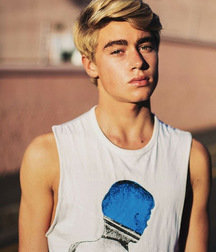 Cute Boys! 5a2c26f3b50b4.jpg