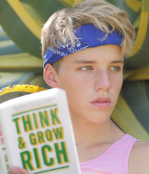 Cute Boys! 5a2c272cccc8e.jpeg