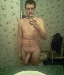 Naked Selfie Boys 5a2c5f52d2547.jpg