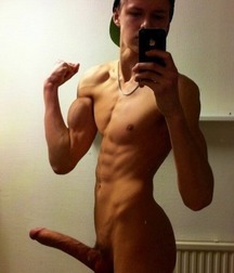 Too Big! 5a3a5a674c671.jpg