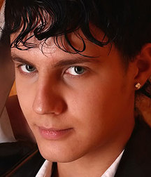 Cute Boys 5a3f3c7cc8161.jpg