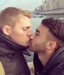 Beautiful Kissing Shots 5a427ecc94b61.jpg
