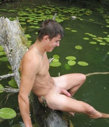 Naked Outdoors 5a45723f754bb.jpg