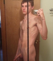 Boys & Selfies 5a47e2c9424d7.jpg