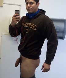 Boys & Selfies 5a47e2e828a2f.jpg