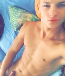 Lucas Drake Porn Star 5a47e38f91da5.jpg