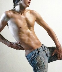 Shirtless Hotties 5a47e3f539554.jpg