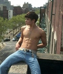 Shirtless Hotties 5a47e406dbad0.jpg