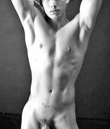 Sexy Guys 5a56bc11e7db0.jpg