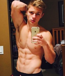 Shirtless Selfies 5a5a1be9cbb8f.jpg