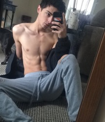 Shirtless Selfies 5a5a1bee5ea65.jpg
