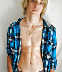Skins 5a6413aa3b968.jpg