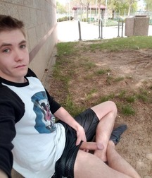 Teen Boys 5a657ec31e743.jpg