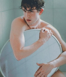 Naked 5a6696d7e87c3.jpg